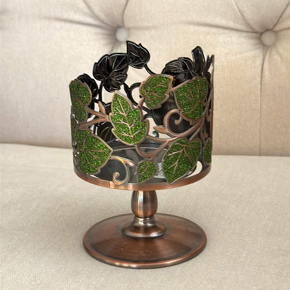 Bath & Body Works Pumpkin Candle Holder - Picture 2 of 4